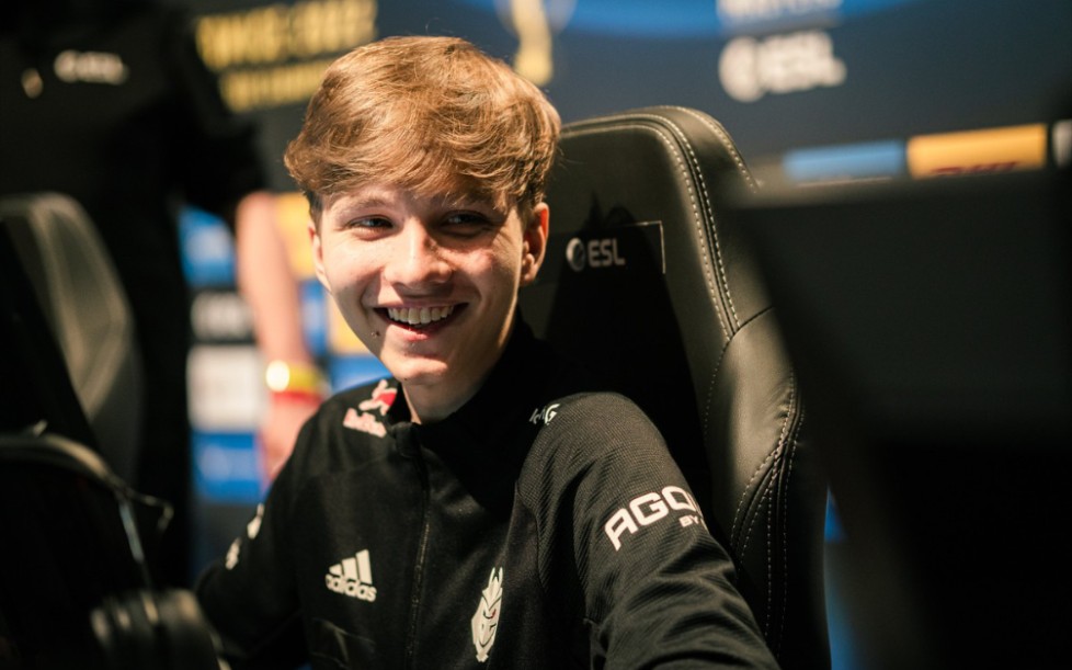 湖人险胜火 湖人险胜火