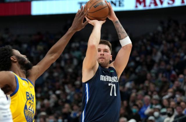 关键三分球 关键三分球