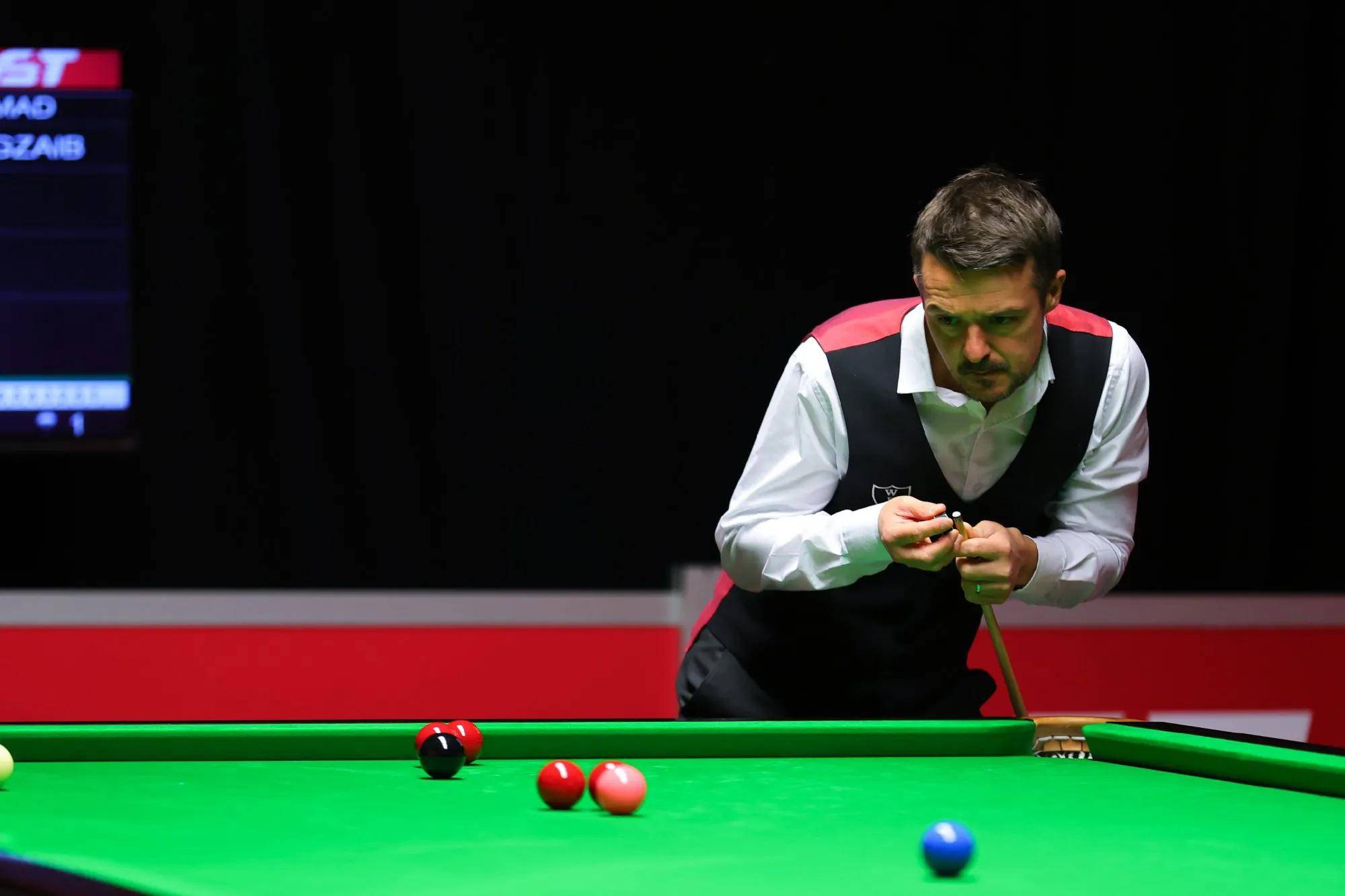 体育詹姆斯37分 湖人险胜国王豪取5连胜