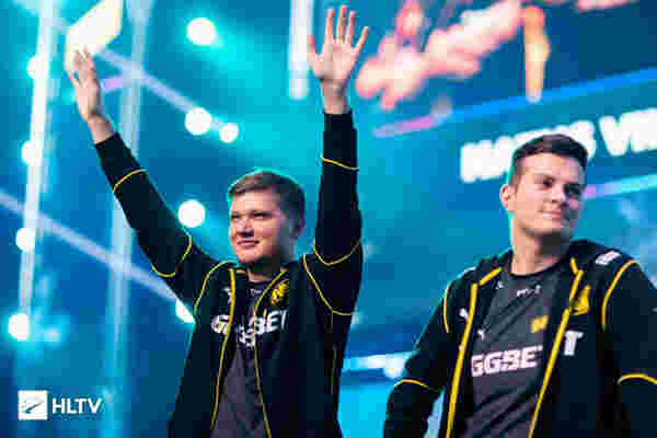 何被排除在 何被排除在